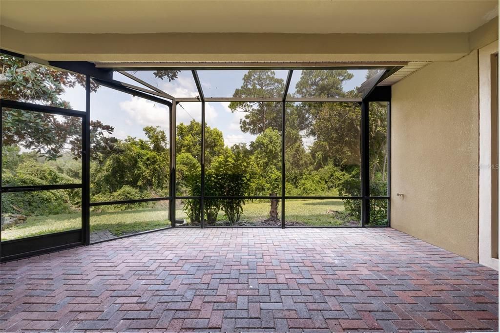For Sale: $525,000 (4 beds, 3 baths, 2742 Square Feet)