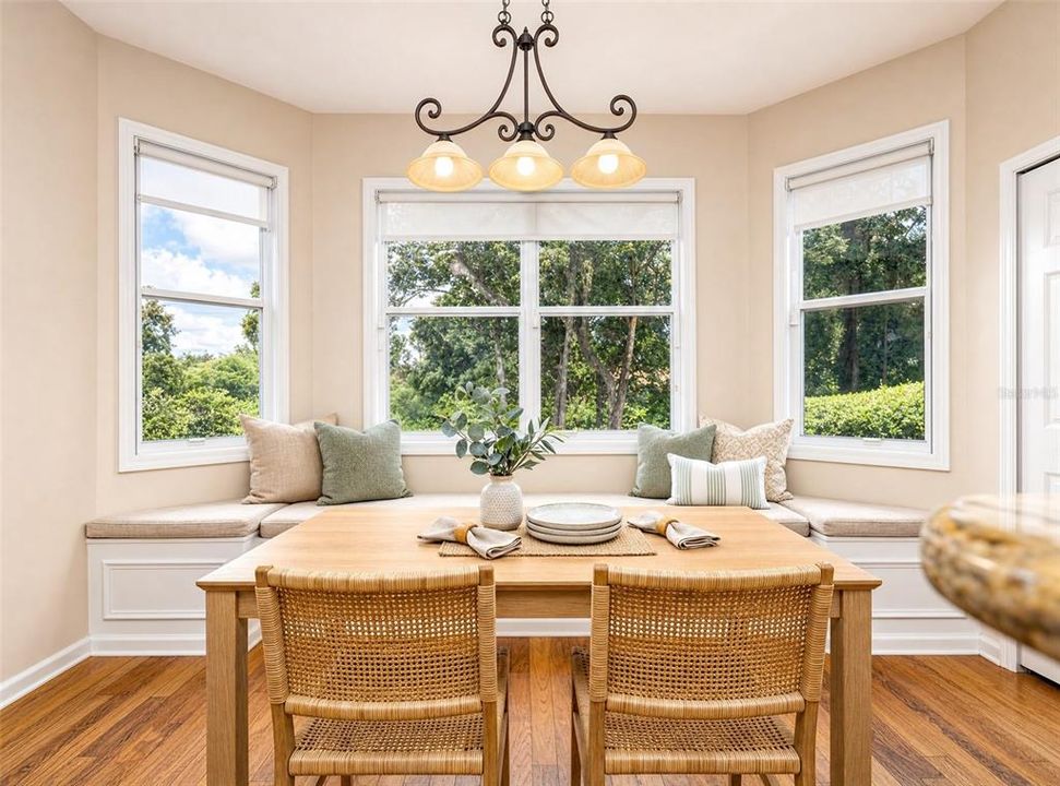 For Sale: $525,000 (4 beds, 3 baths, 2742 Square Feet)