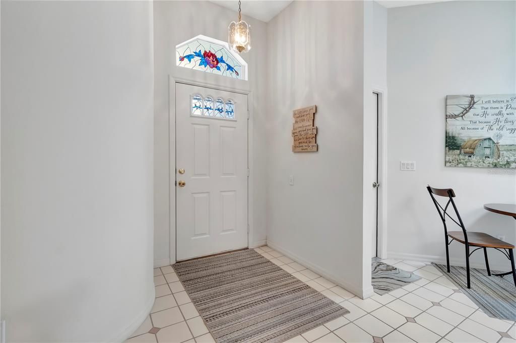 For Sale: $225,000 (3 beds, 2 baths, 1349 Square Feet)