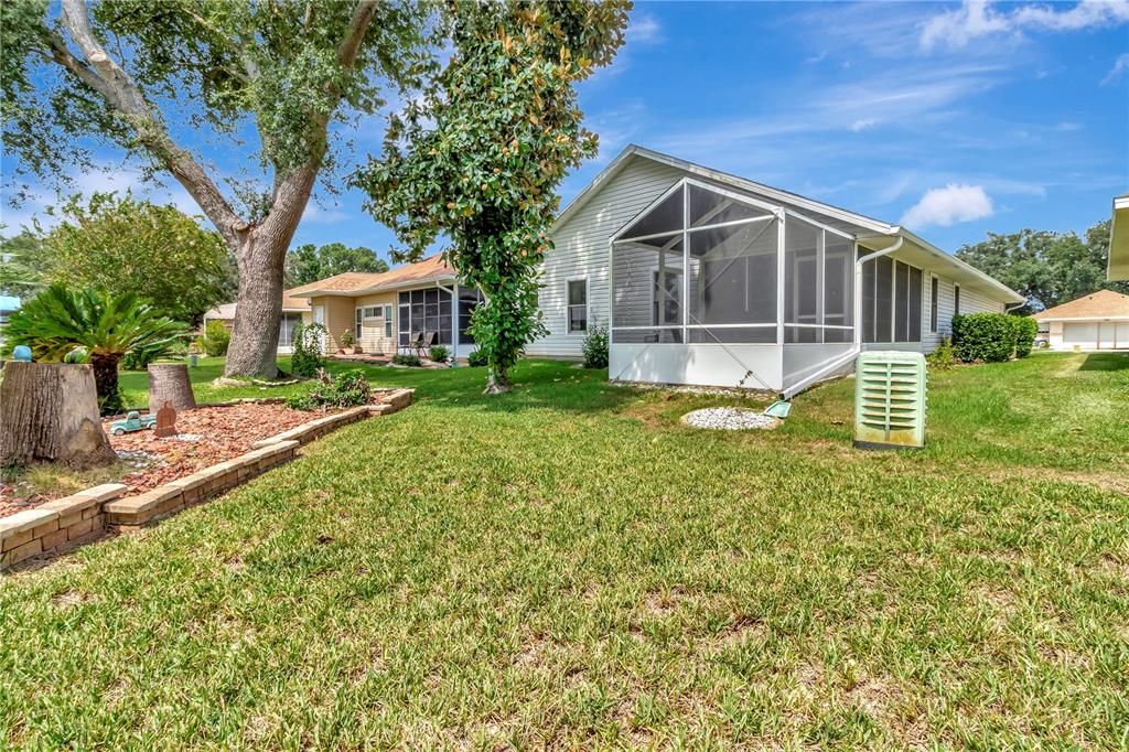 For Sale: $225,000 (3 beds, 2 baths, 1349 Square Feet)