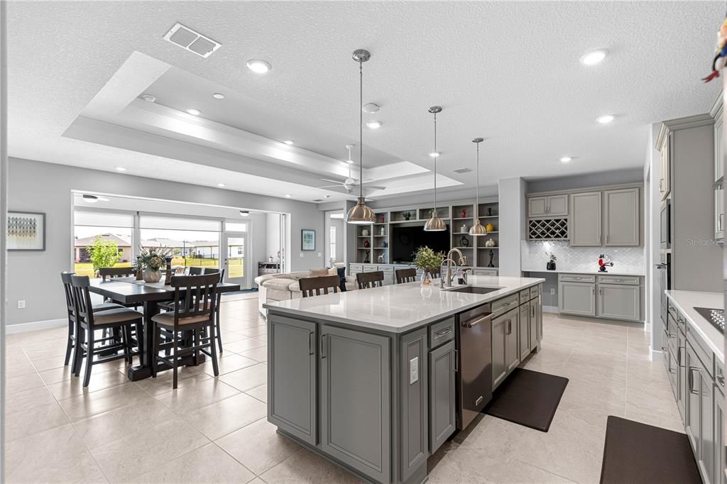 For Sale: $715,880 (3 beds, 2 baths, 2261 Square Feet)