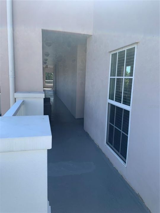 For Rent: $1,850 (1 beds, 1 baths, 830 Square Feet)