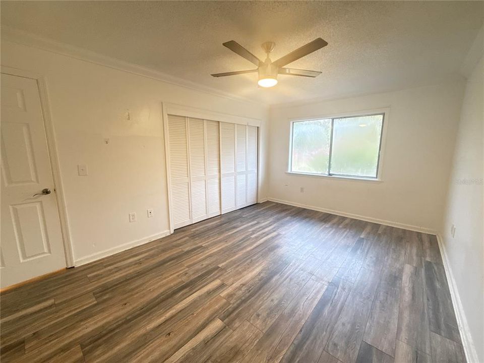 For Rent: $1,600 (2 beds, 1 baths, 1061 Square Feet)
