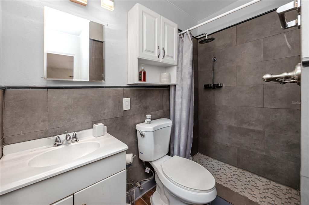 En Venta: $575,000 (3 camas, 2 baños, 1572 Pies cuadrados)