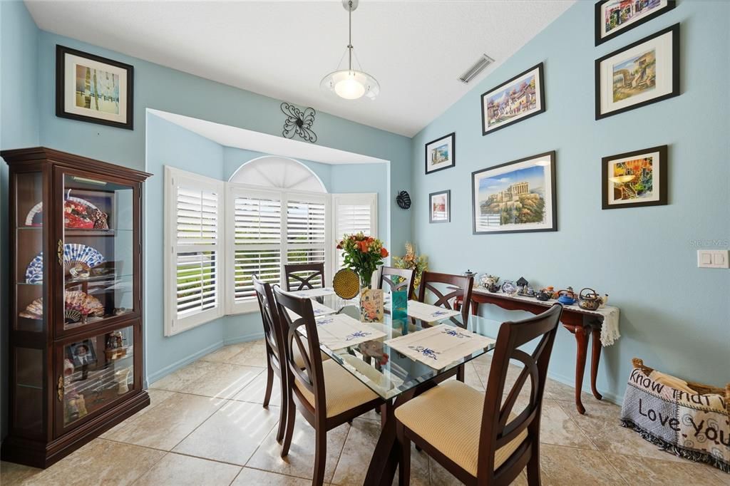 En Venta: $469,900 (3 camas, 2 baños, 1905 Pies cuadrados)