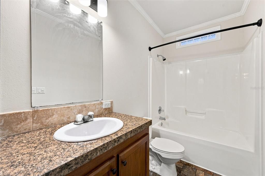 En Venta: $449,900 (3 camas, 2 baños, 1665 Pies cuadrados)