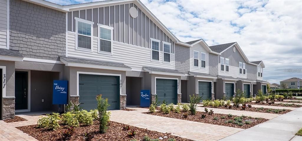Active With Contract: $353,860 (3 beds, 2 baths, 1730 Square Feet)