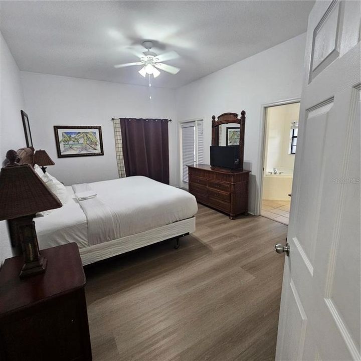 В аренду: $1,650 (2 спален, 2 ванн, 1445 Квадратных фут)