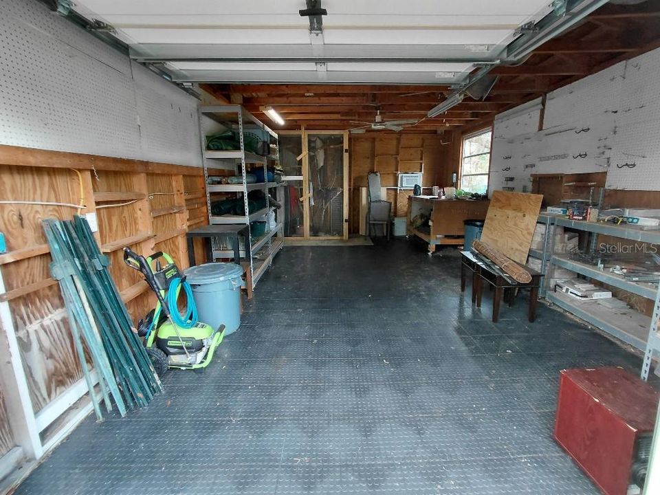 На продажу: $395,000 (3 спален, 3 ванн, 1568 Квадратных фут)