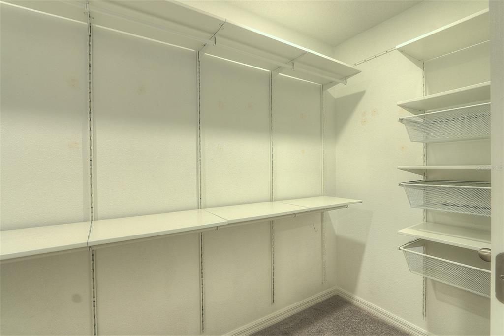 В аренду: $2,700 (5 спален, 2 ванн, 2264 Квадратных фут)