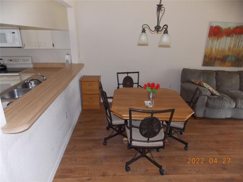 For Rent: $1,450 (2 beds, 2 baths, 741 Square Feet)