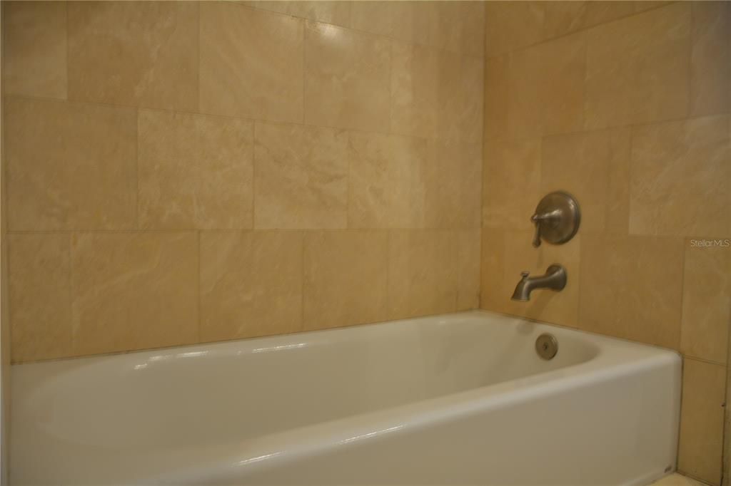 В аренду: $3,950 (2 спален, 2 ванн, 1866 Квадратных фут)