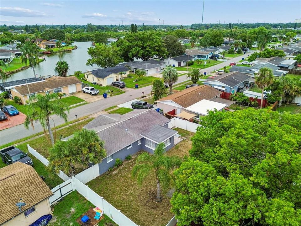 En Venta: $229,000 (2 camas, 2 baños, 1224 Pies cuadrados)