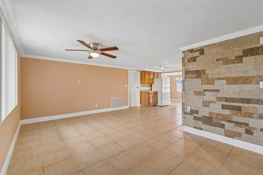 En Venta: $229,000 (2 camas, 2 baños, 1224 Pies cuadrados)