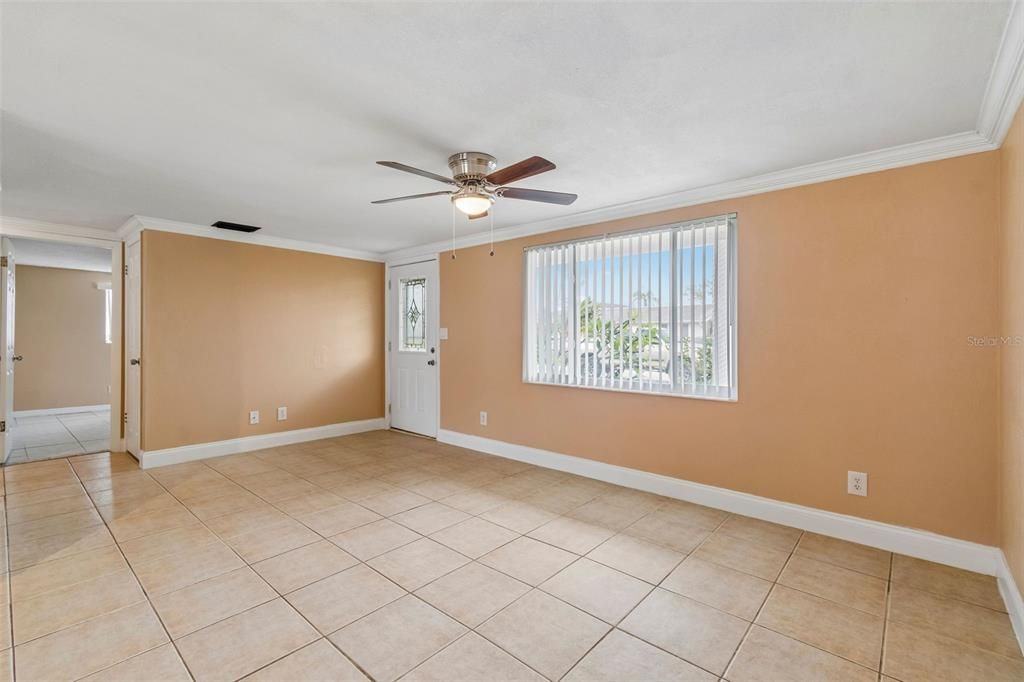 En Venta: $229,000 (2 camas, 2 baños, 1224 Pies cuadrados)