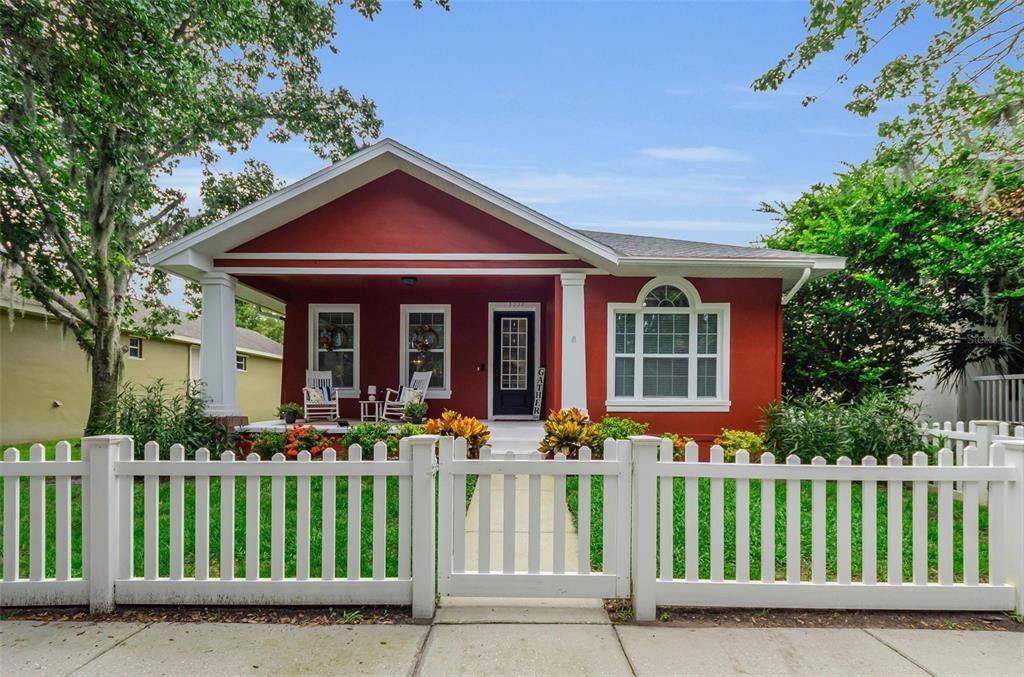 На продажу: $425,000 (4 спален, 2 ванн, 1761 Квадратных фут)