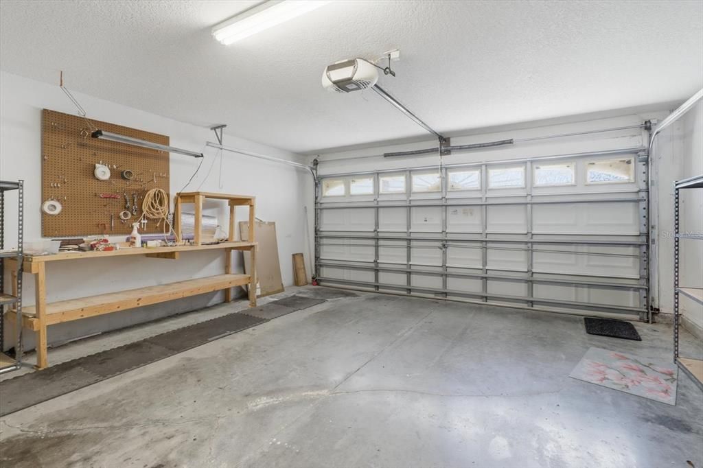 For Sale: $425,000 (3 beds, 2 baths, 2077 Square Feet)