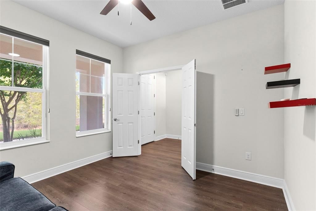 For Sale: $535,000 (2 beds, 3 baths, 2176 Square Feet)