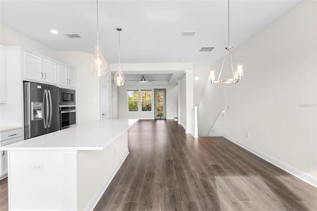 For Sale: $535,000 (2 beds, 3 baths, 2176 Square Feet)