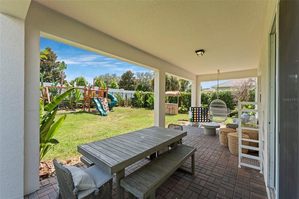 En Venta: $610,000 (4 camas, 2 baños, 2984 Pies cuadrados)