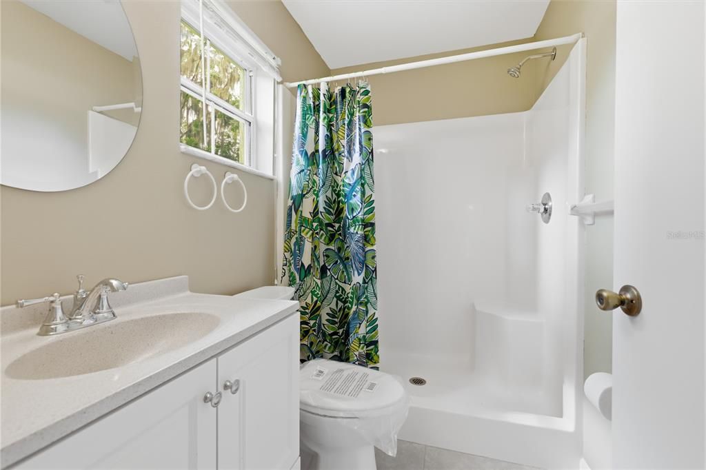 For Sale: $324,900 (2 beds, 2 baths, 960 Square Feet)