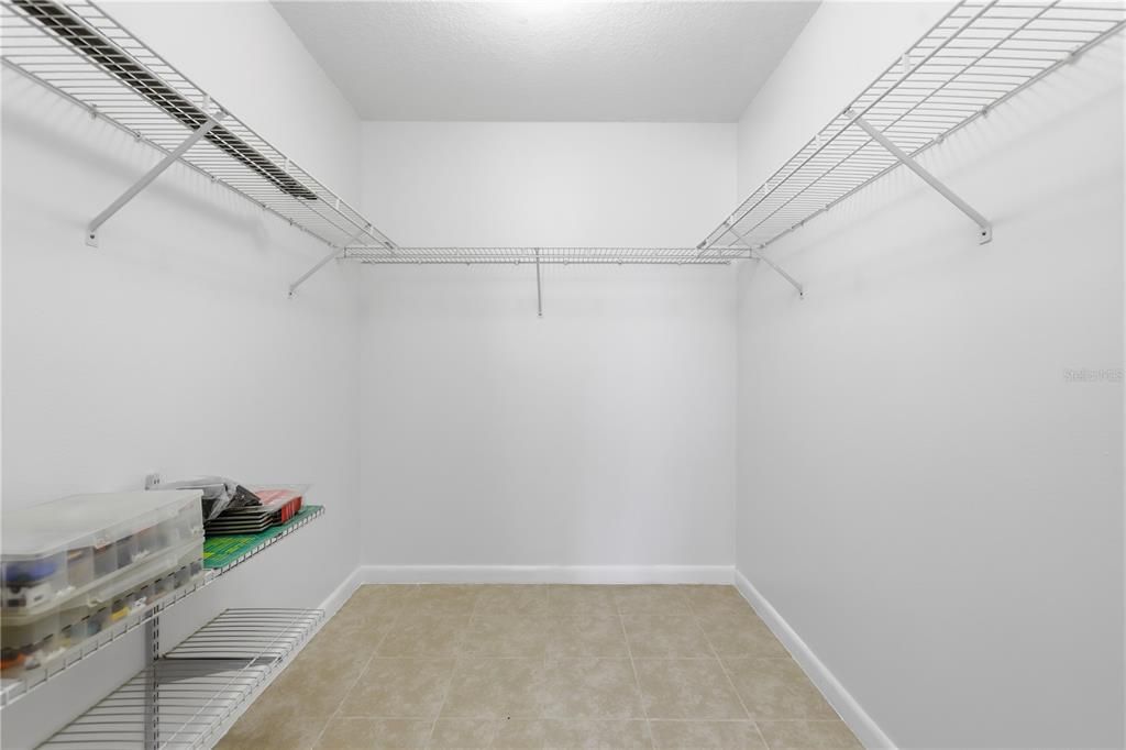 For Sale: $324,900 (2 beds, 2 baths, 960 Square Feet)