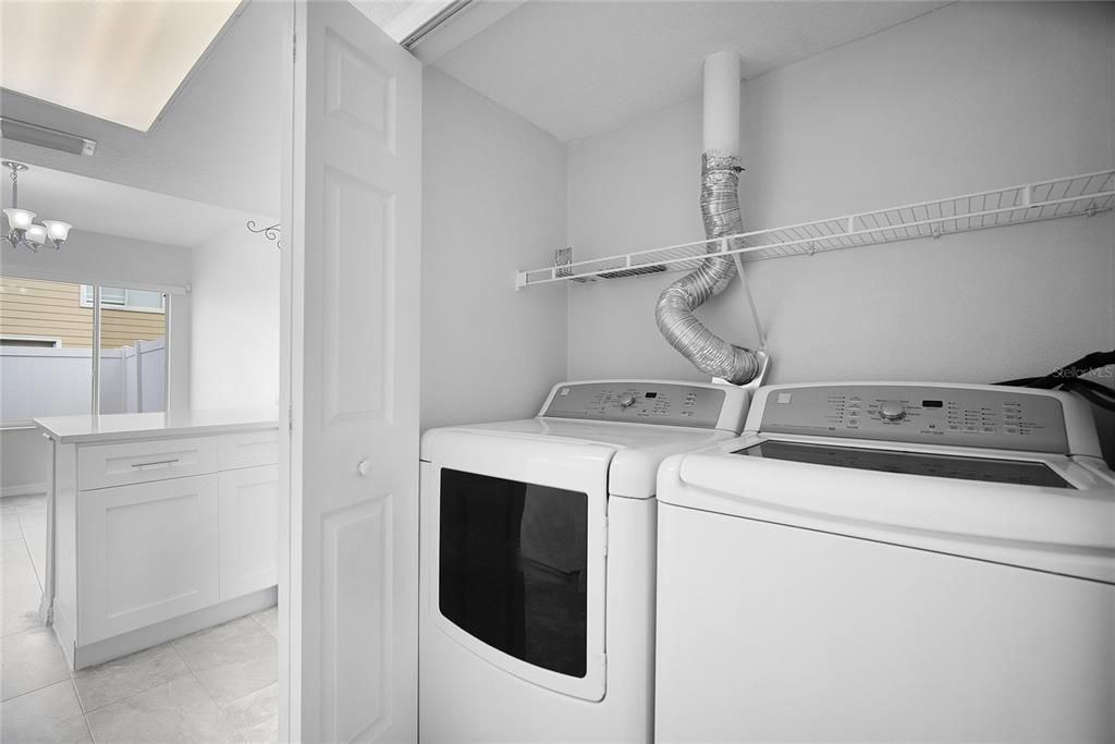 En Renta: $1,795 (3 camas, 2 baños, 1400 Pies cuadrados)