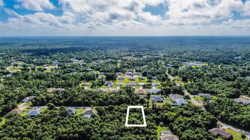 合同活跃: $15,000 (0.23 acres)