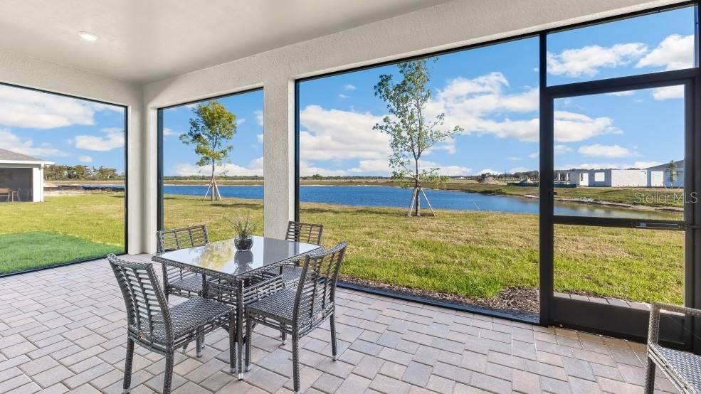 En Venta: $398,465 (4 camas, 2 baños, 2045 Pies cuadrados)