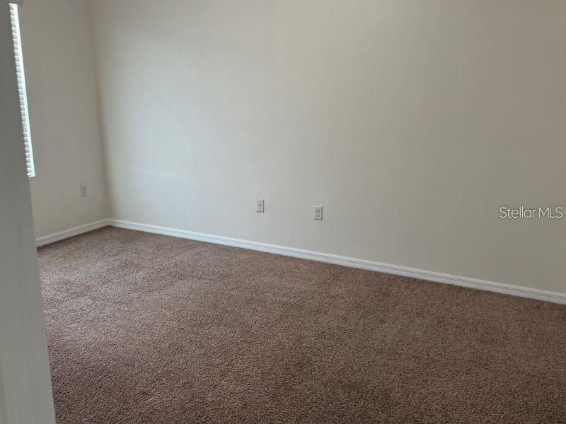En Renta: $2,175 (4 camas, 2 baños, 1867 Pies cuadrados)