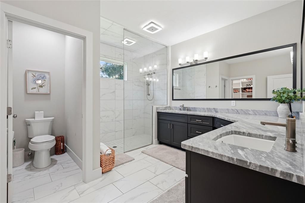 For Sale: $774,900 (4 beds, 3 baths, 2644 Square Feet)