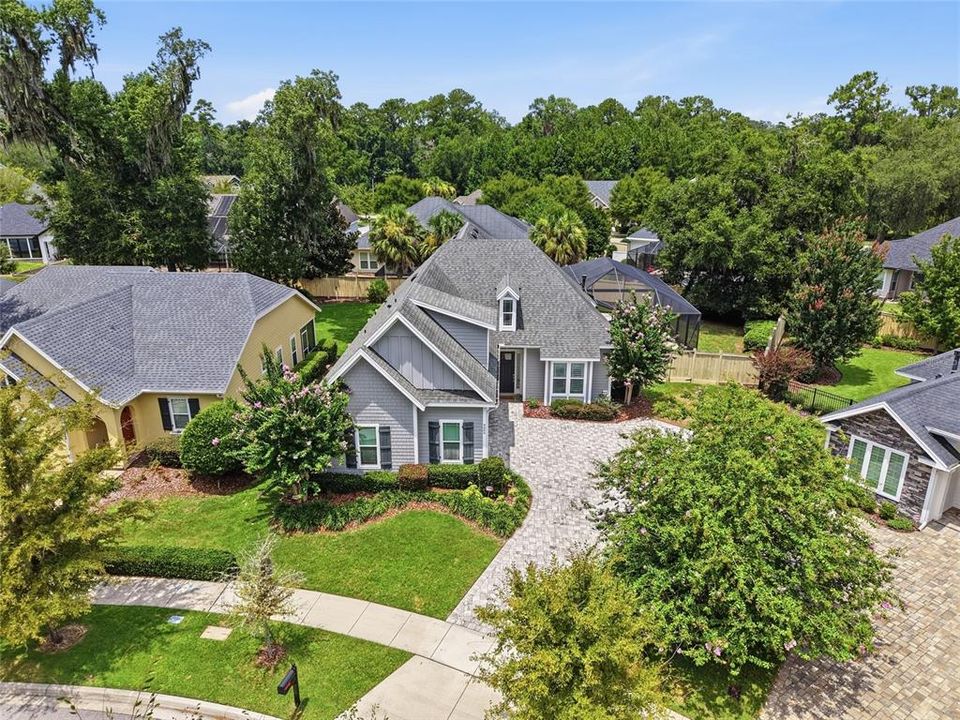 For Sale: $774,900 (4 beds, 3 baths, 2644 Square Feet)