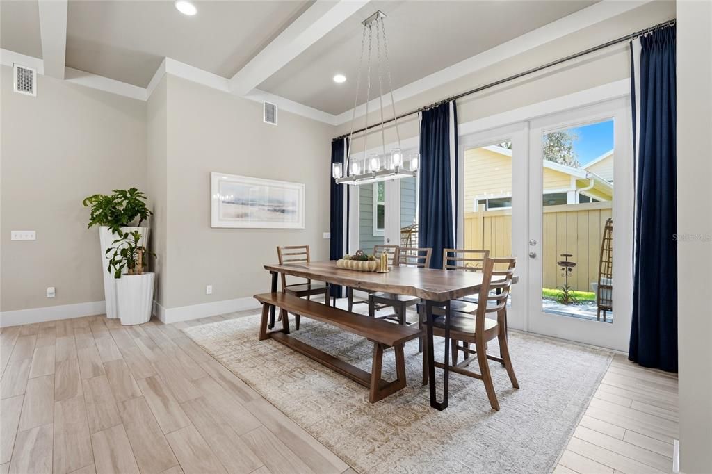 For Sale: $774,900 (4 beds, 3 baths, 2644 Square Feet)
