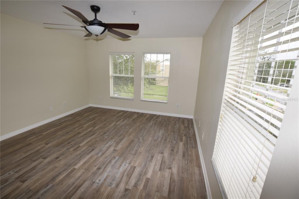 В аренду: $2,250 (3 спален, 2 ванн, 1508 Квадратных фут)