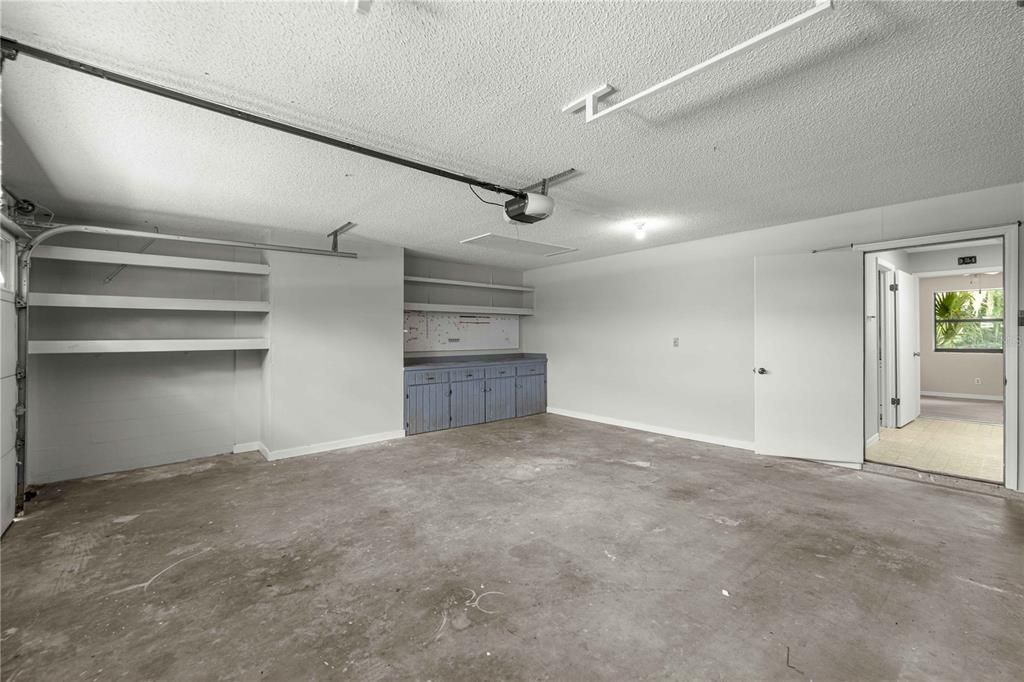 На продажу: $249,000 (2 спален, 2 ванн, 1320 Квадратных фут)