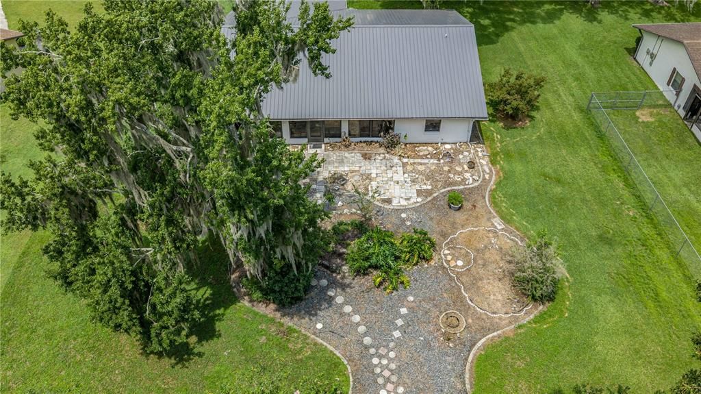 На продажу: $249,000 (2 спален, 2 ванн, 1320 Квадратных фут)