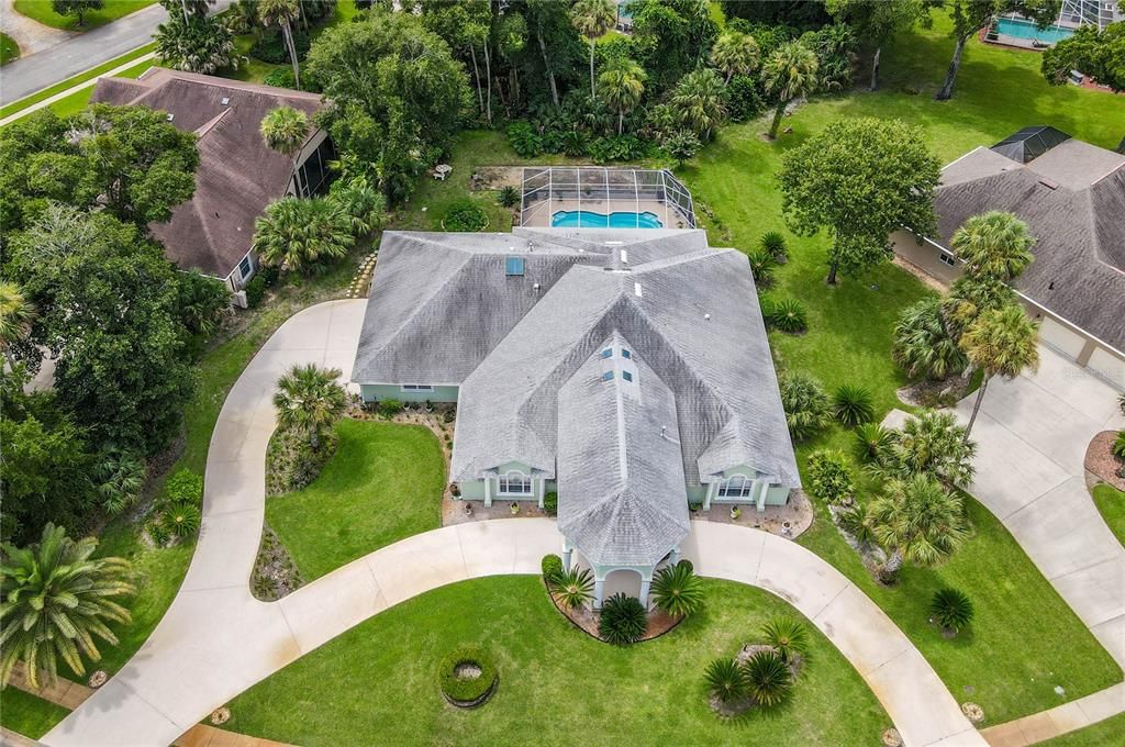 For Sale: $899,900 (6 beds, 6 baths, 3860 Square Feet)
