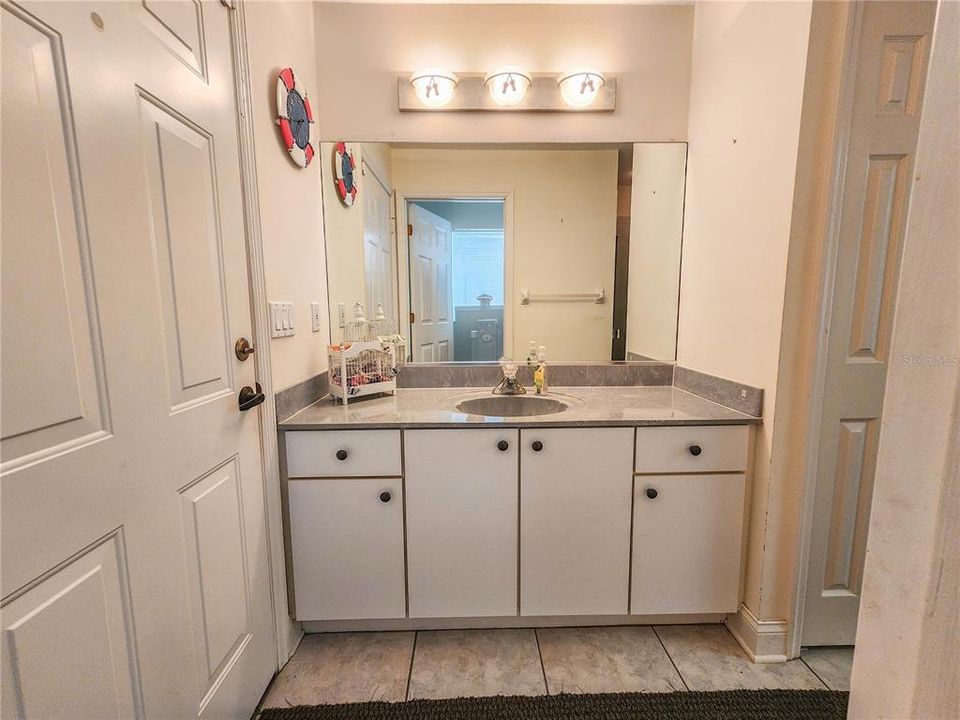 For Sale: $899,900 (6 beds, 6 baths, 3860 Square Feet)