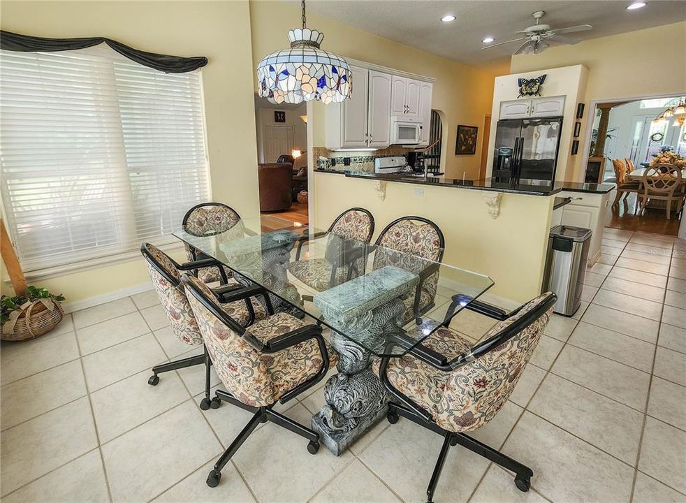 For Sale: $899,900 (6 beds, 6 baths, 3860 Square Feet)