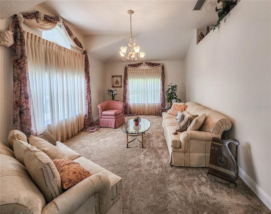 For Sale: $899,900 (6 beds, 6 baths, 3860 Square Feet)