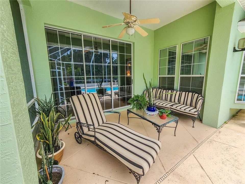 For Sale: $899,900 (6 beds, 6 baths, 3860 Square Feet)