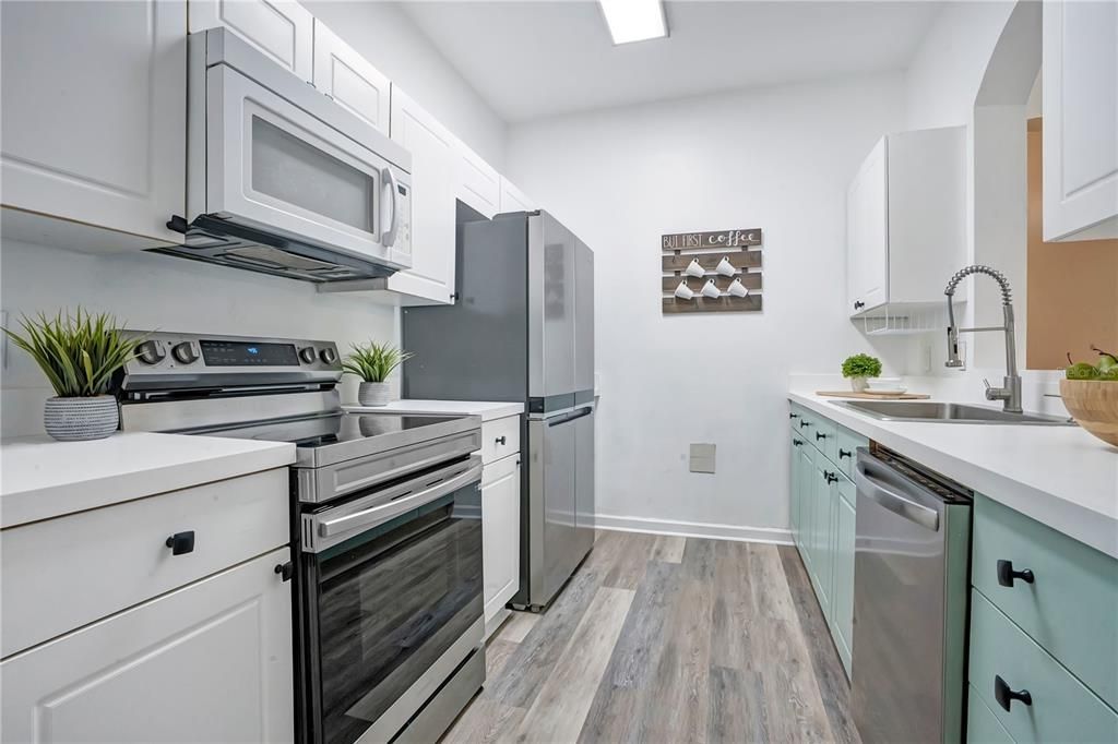 En Venta: $275,000 (3 camas, 2 baños, 1402 Pies cuadrados)