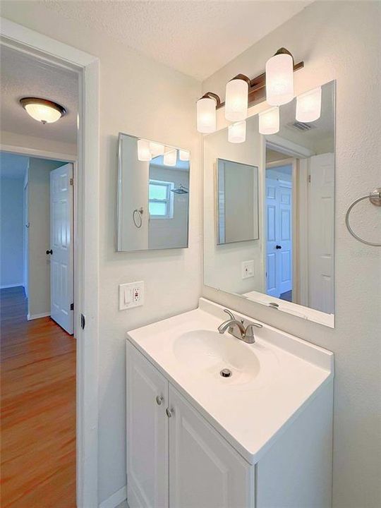 En Venta: $189,999 (3 camas, 2 baños, 1018 Pies cuadrados)
