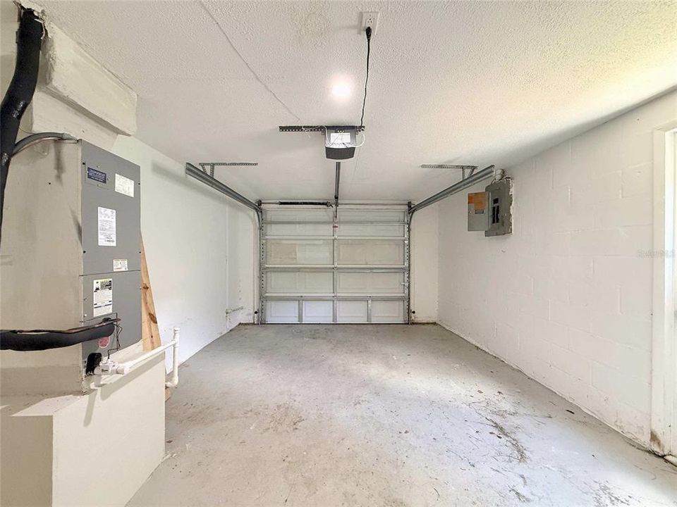 En Venta: $189,999 (3 camas, 2 baños, 1018 Pies cuadrados)