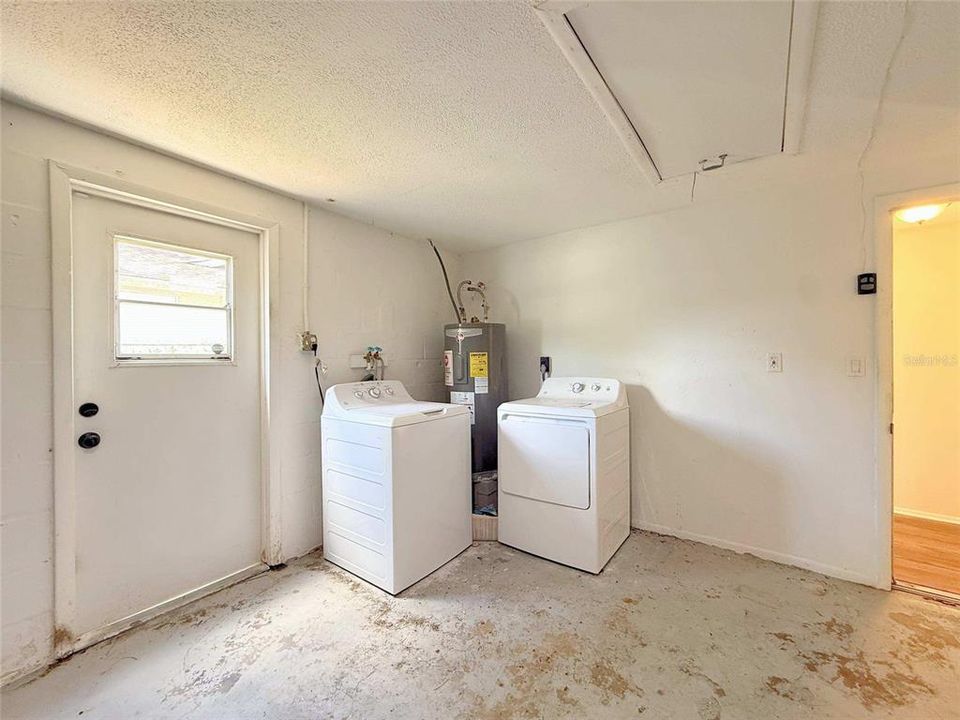 En Venta: $189,999 (3 camas, 2 baños, 1018 Pies cuadrados)