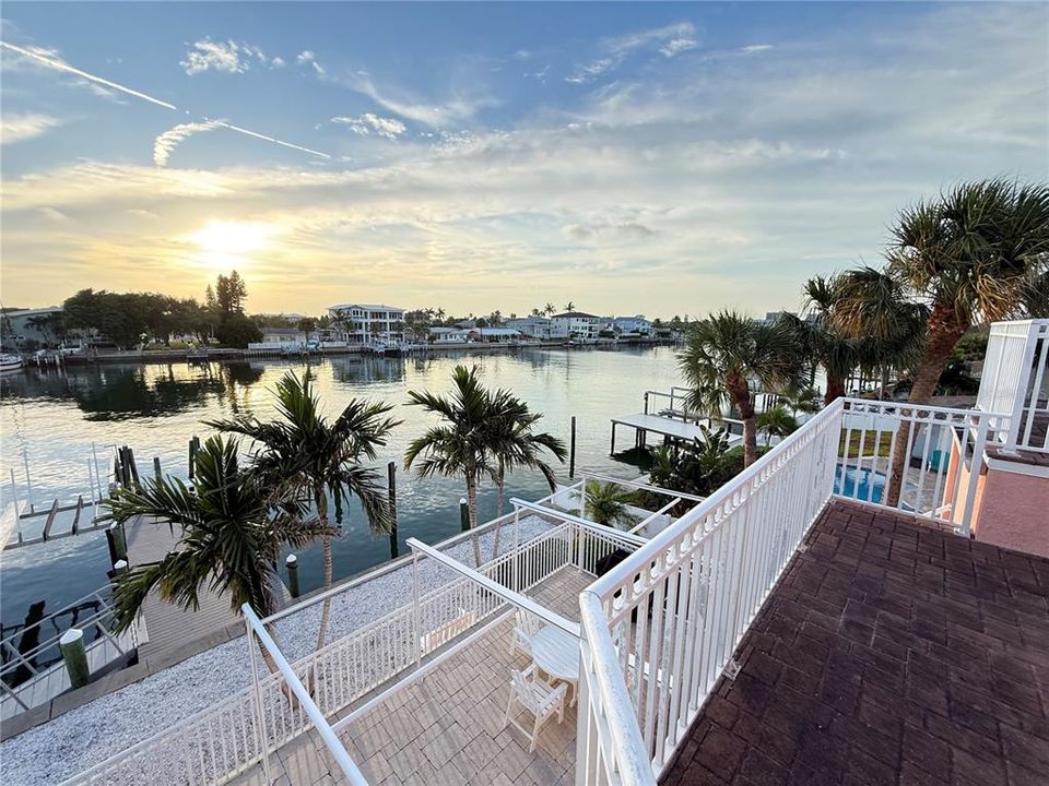 En Venta: $2,795,000 (4 camas, 4 baños, 3737 Pies cuadrados)