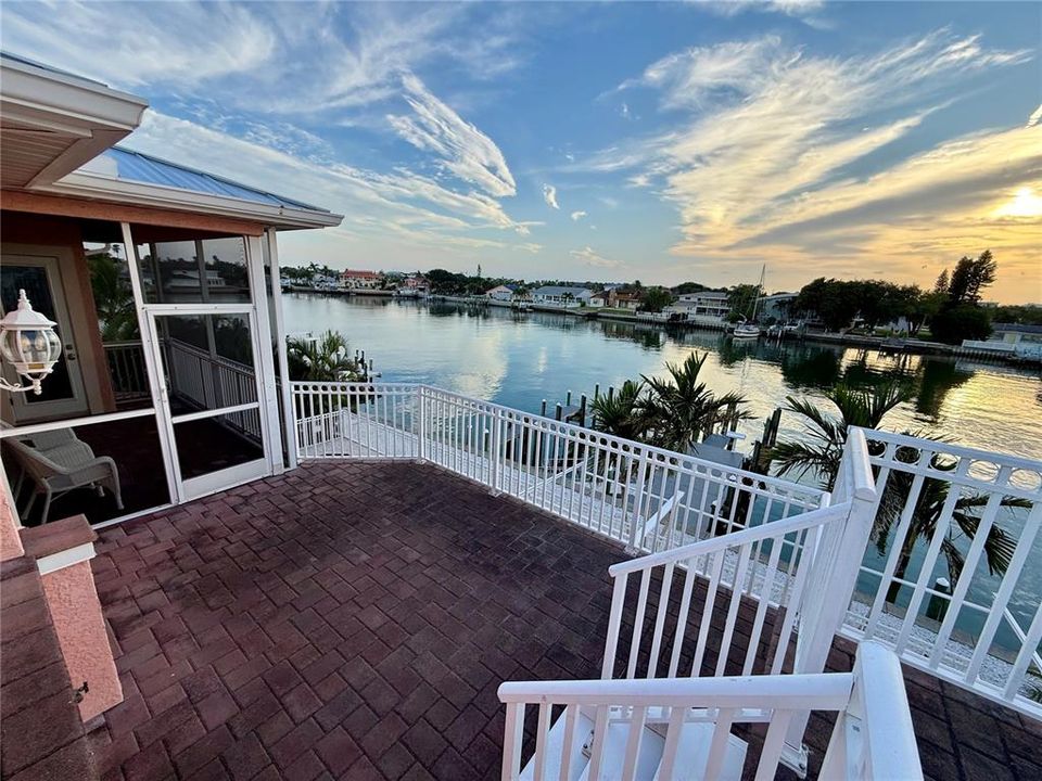 En Venta: $2,795,000 (4 camas, 4 baños, 3737 Pies cuadrados)