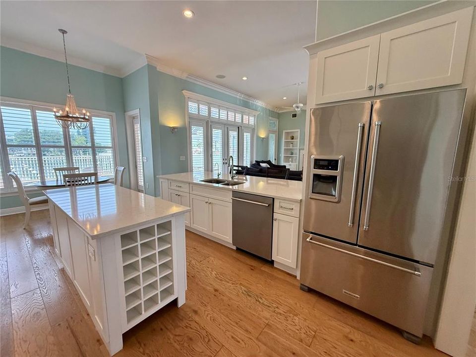 En Venta: $2,795,000 (4 camas, 4 baños, 3737 Pies cuadrados)
