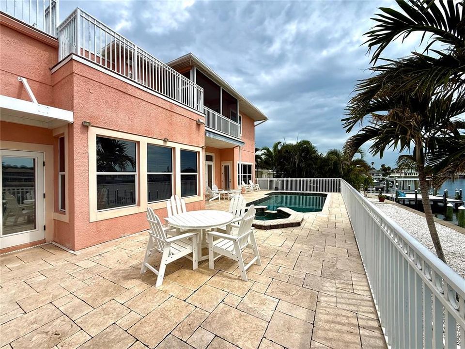 En Venta: $2,795,000 (4 camas, 4 baños, 3737 Pies cuadrados)