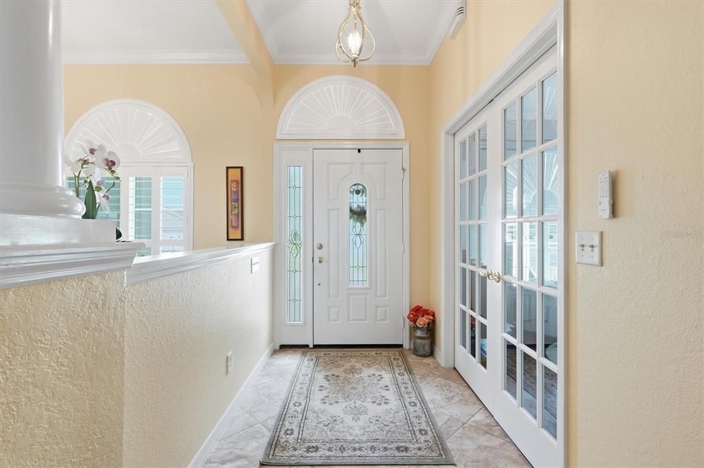 Active With Contract: $425,000 (3 beds, 3 baths, 2091 Square Feet)